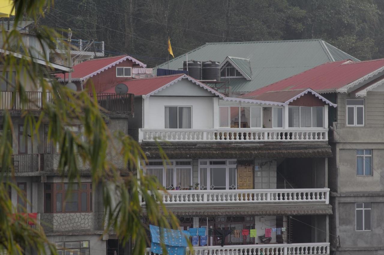 The Guiding Monk Home Stays Darjeeling  Exterior photo